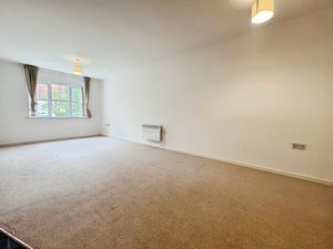 Lounge- click for photo gallery